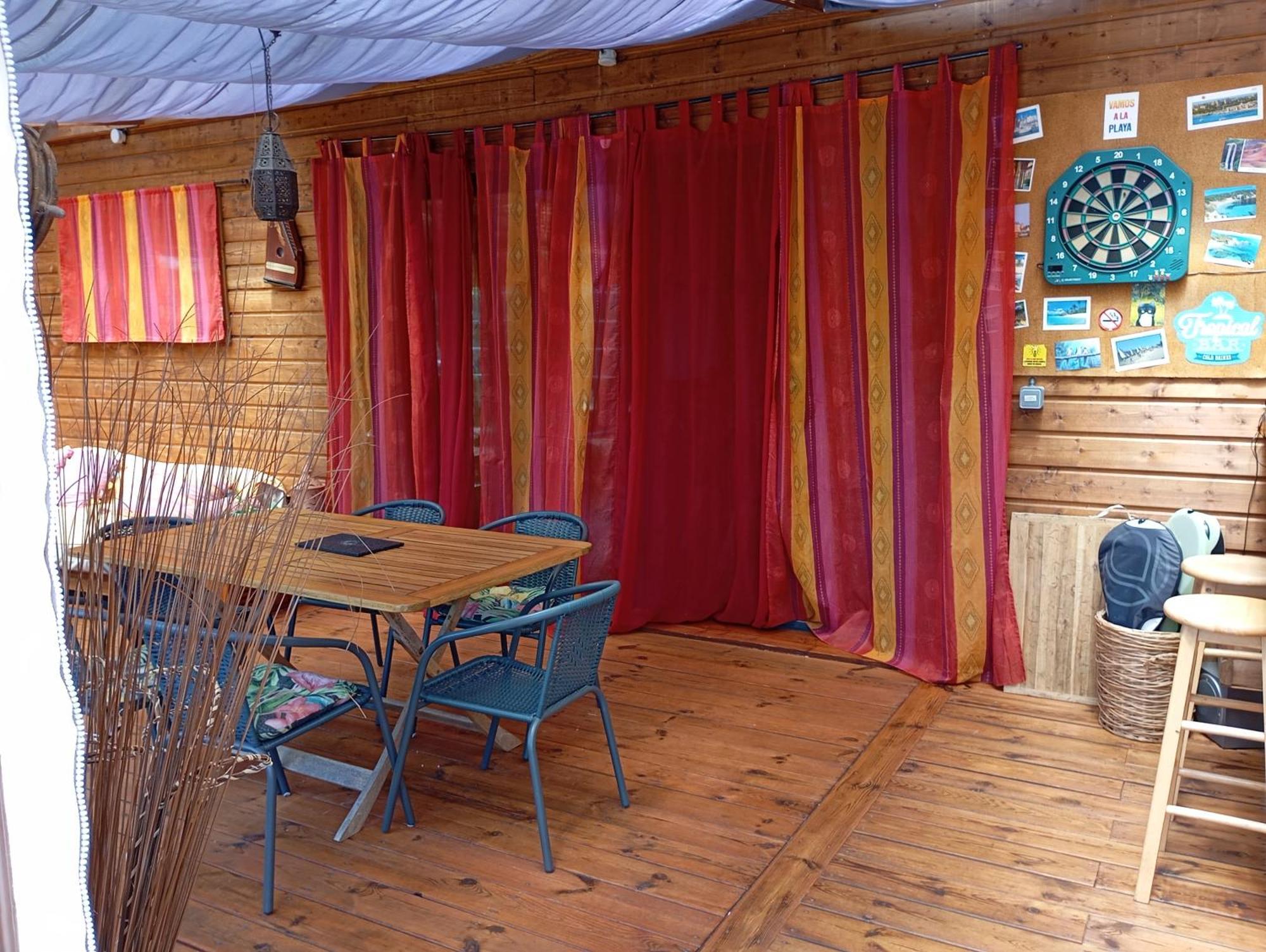 Apartamento Tiny House Plein Centre Hourtin Exterior foto
